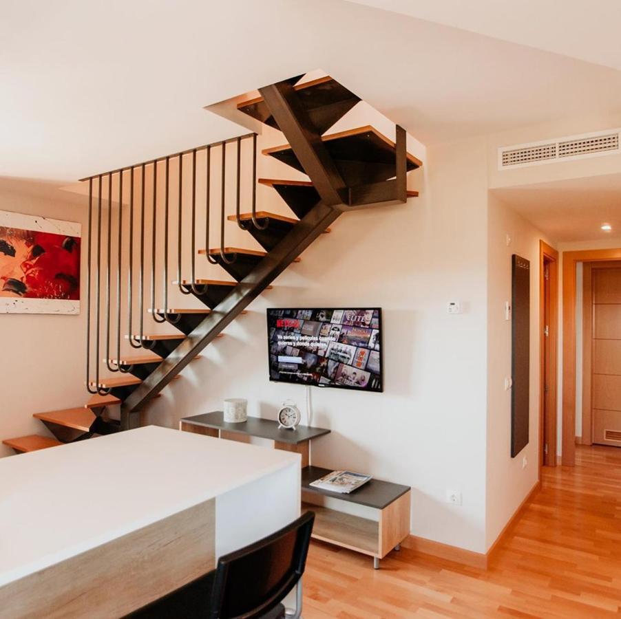 Soemn Apartments Алькала-де-Энарес Экстерьер фото